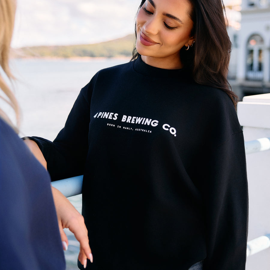 4 Pines Crewneck Black