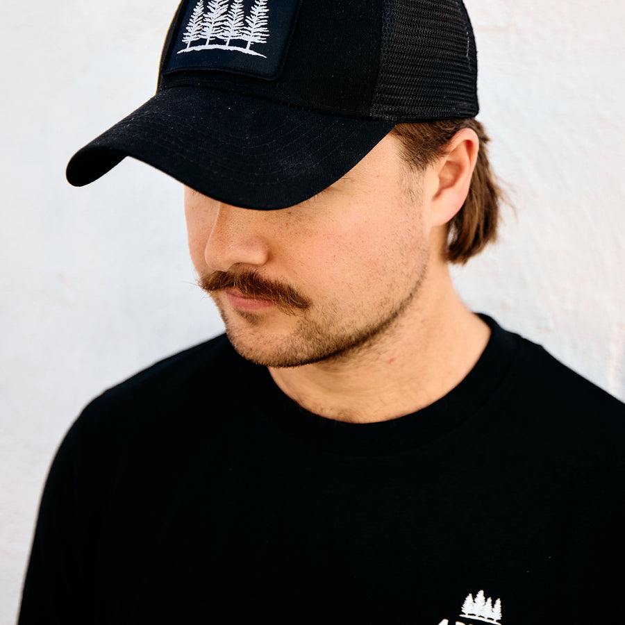 4 Pines Trucker Cap Black