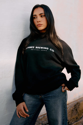 4 Pines Crewneck Black
