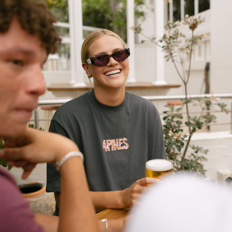 4 Pines Happy Meadow Tee Charcoal